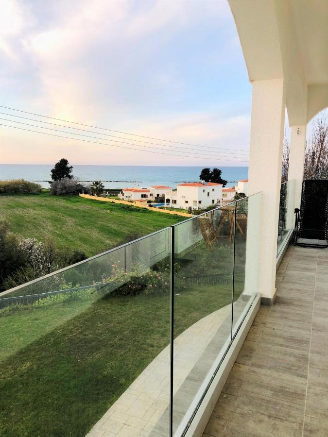 White House Studio With Sea View And Parking Polis Exterior photo